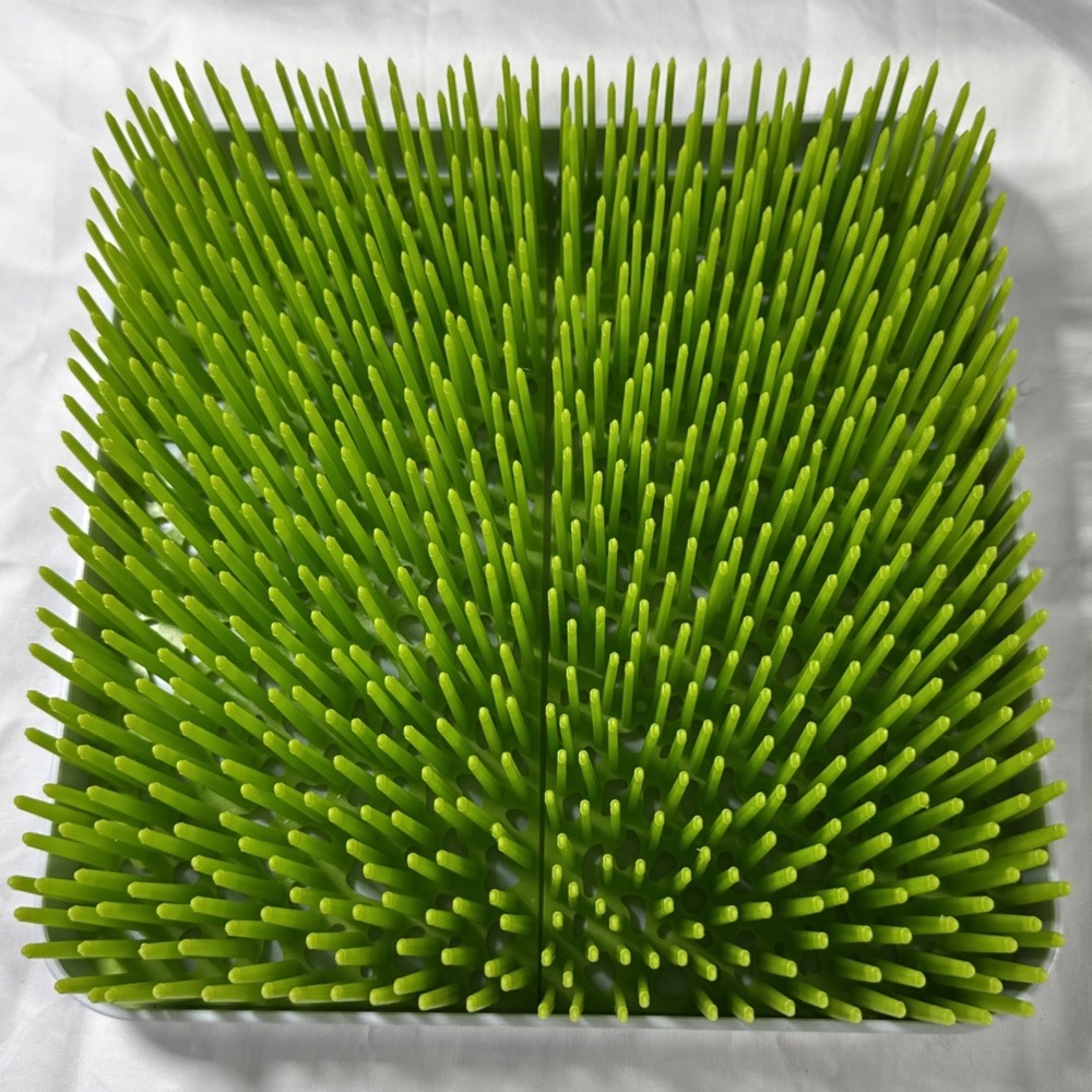 Baby Bottle Drying Rack, Green Grass Mat w/ White Tray